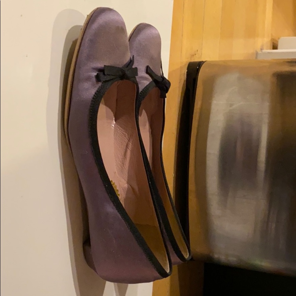 Prada flats RARE FIND - Picture 4 of 4